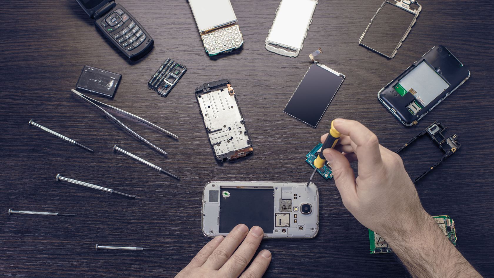 Riparazione Smartphone Roma Servizio Rapido e Affidabile (3)